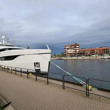 Welcome Nadmotlawie Sauna And Gym Apartment